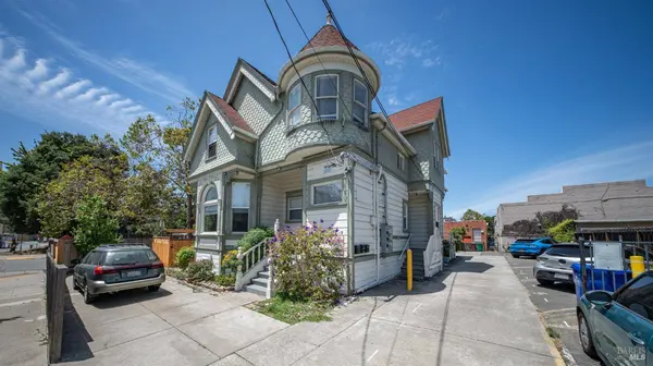 3229 Elm ST, Oakland, CA 94609