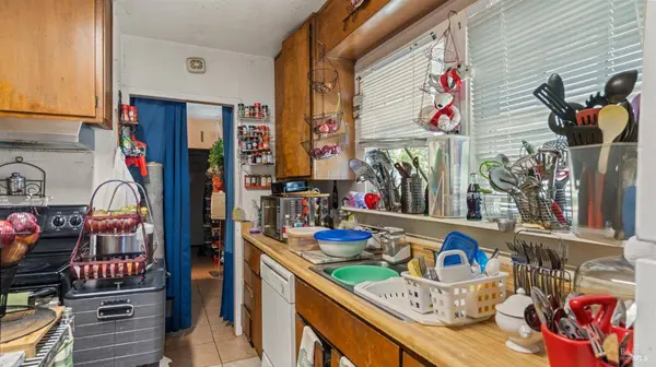 408 Alameda ST, Vallejo, CA 94590
