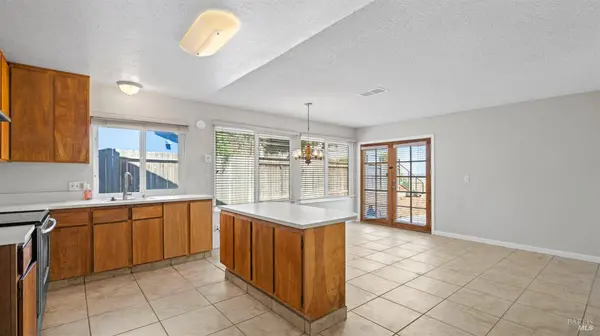 91 Banbury WAY, Benicia, CA 94510
