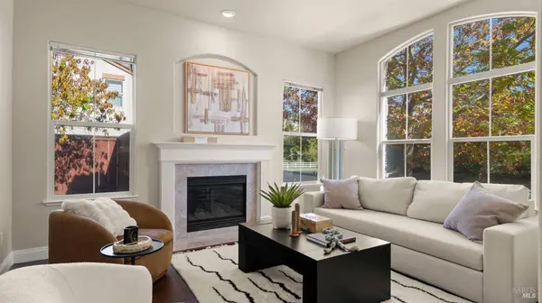 1011 Songwood RD, Vallejo, CA 94591