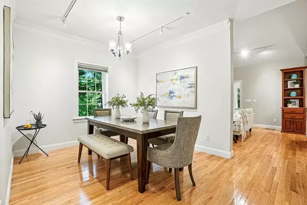 83 Partridge Hill Rd, Sutton, MA 01590