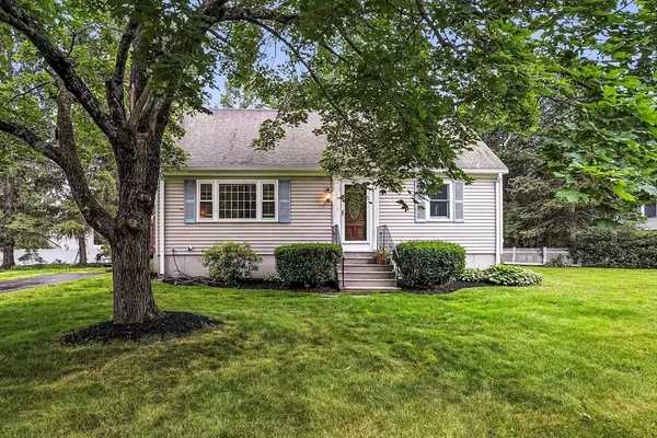 10 Captain Eager Dr, Northborough, MA 01532