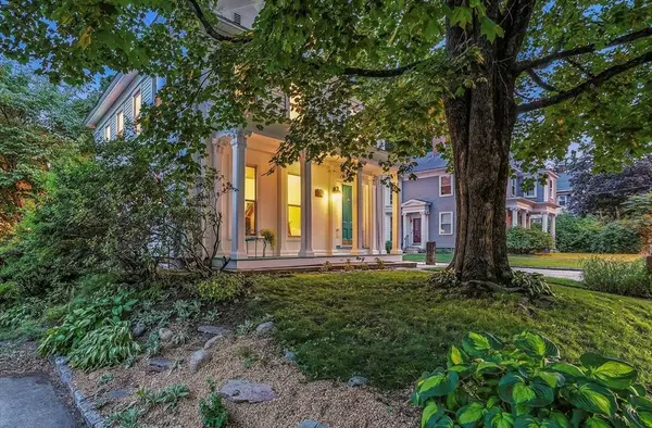 18 Church St, Westborough, MA 01581