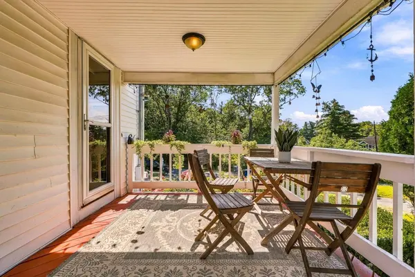 218 Myrtle St, Ashland, MA 01721