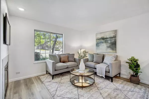 168 Pierpoint CIR, Folsom, CA 95630