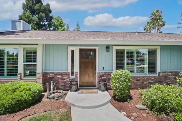 101 Canyon Rim DR, Folsom, CA 95630