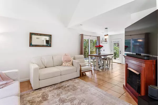 307 Mormon ST, Folsom, CA 95630