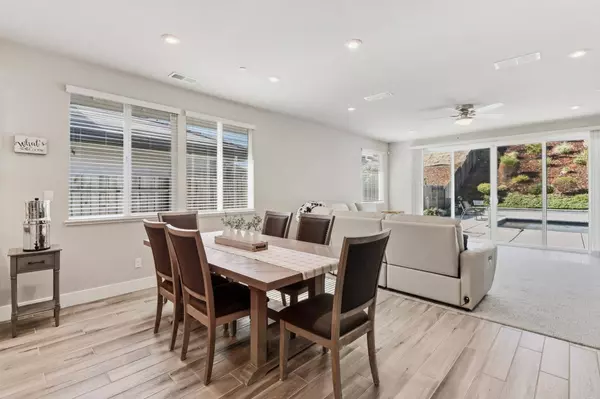 1280 Seneca CIR, El Dorado Hills, CA 95762