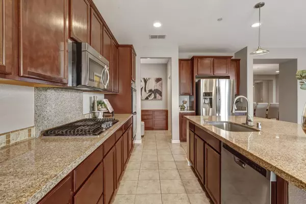 2631 Wagner PL, El Dorado Hills, CA 95762