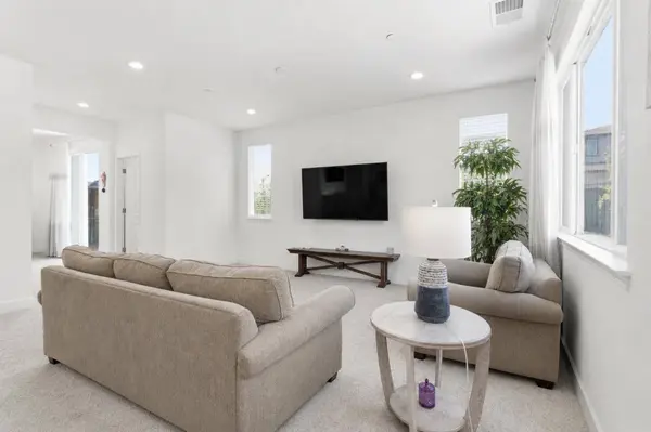 4402 French DR, Folsom, CA 95630
