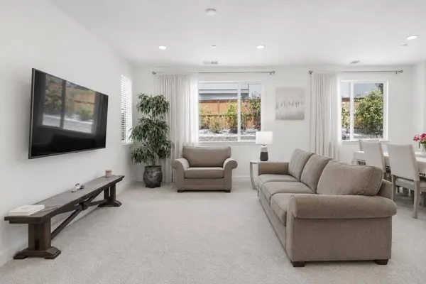 4402 French DR, Folsom, CA 95630