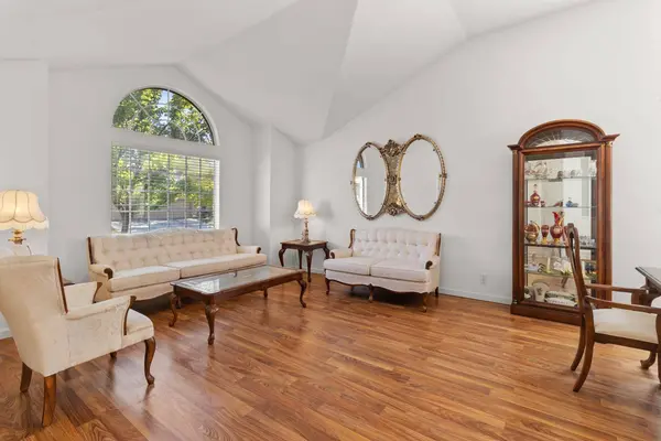 119 Darrington DR, Folsom, CA 95630
