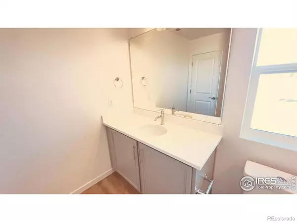 677 Muturu RD, Johnstown, CO 80534