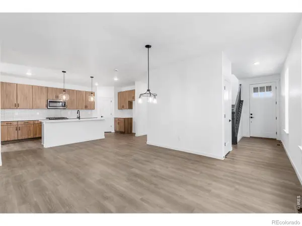 4547 Parkline ST, Timnath, CO 80547