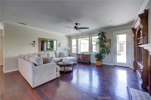 1090 Muscat CT, Templeton, CA 93465