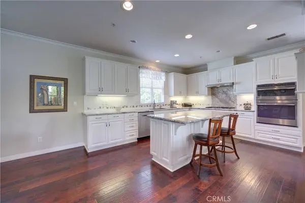 1090 Muscat CT, Templeton, CA 93465