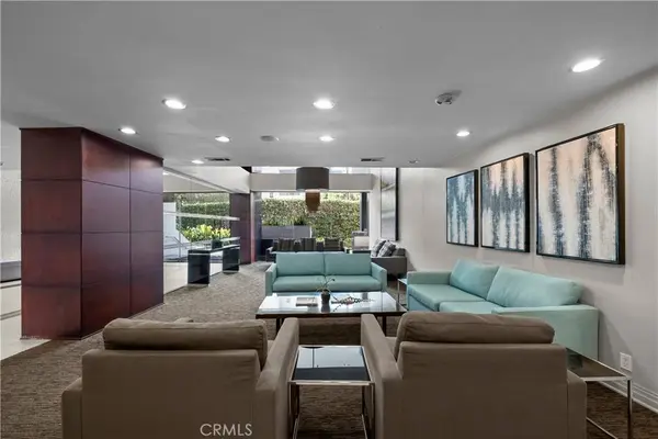 7250 Franklin #311, Los Angeles, CA 90046