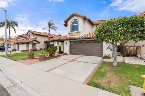 10 Paulownia, Rancho Santa Margarita, CA 92688