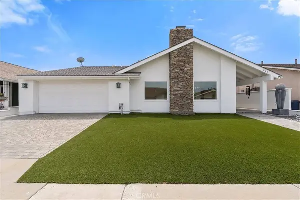 941 Jasmin CIR, Costa Mesa, CA 92626