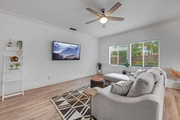 9904 Prairie Dunes WAY, Sacramento, CA 95829