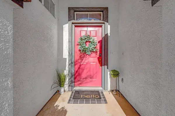 9904 Prairie Dunes WAY, Sacramento, CA 95829