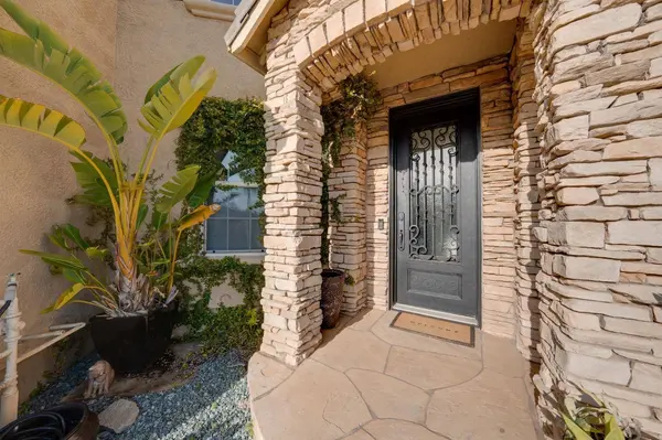 4541 Longview DR, Rocklin, CA 95677
