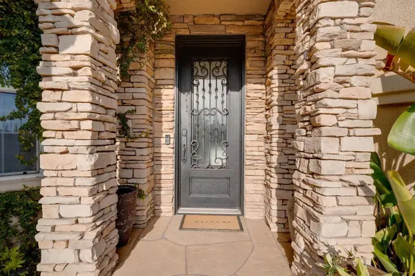 4541 Longview DR, Rocklin, CA 95677