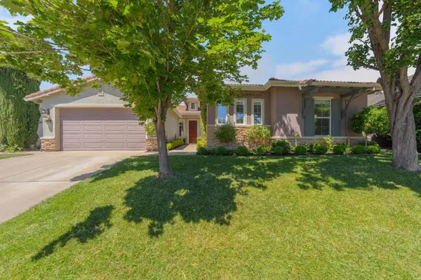 5048 Stroman LN, Sacramento, CA 95835