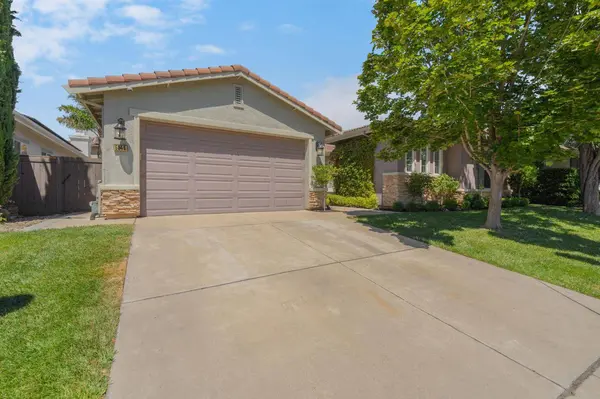 5048 Stroman LN, Sacramento, CA 95835