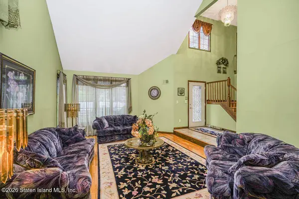 58 Jacob ST, Staten Island, NY 10307