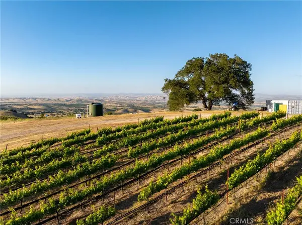 2762 Adelaida RD, Paso Robles, CA 93446