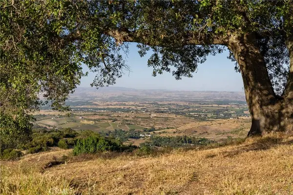 2762 Adelaida RD, Paso Robles, CA 93446