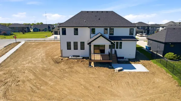 13350 Camas DR, St. John, IN 46373