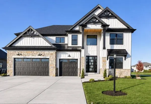 13350 Camas DR