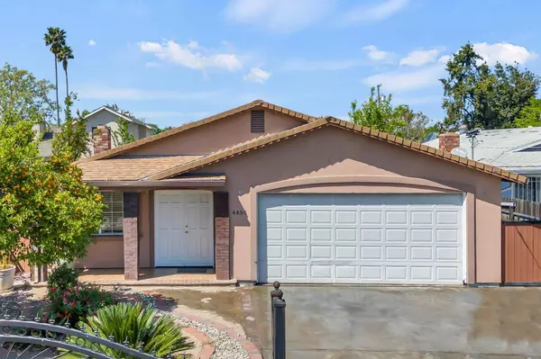 4436 78th ST, Sacramento, CA 95820