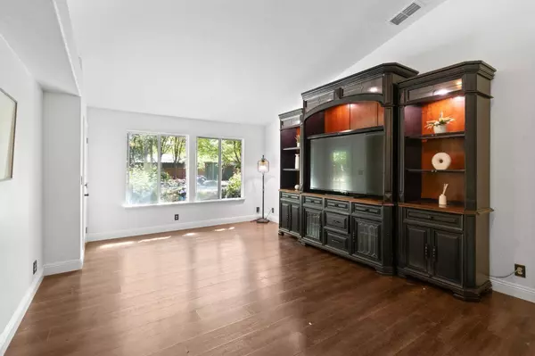 8325 Polo Crosse AVE, Sacramento, CA 95829