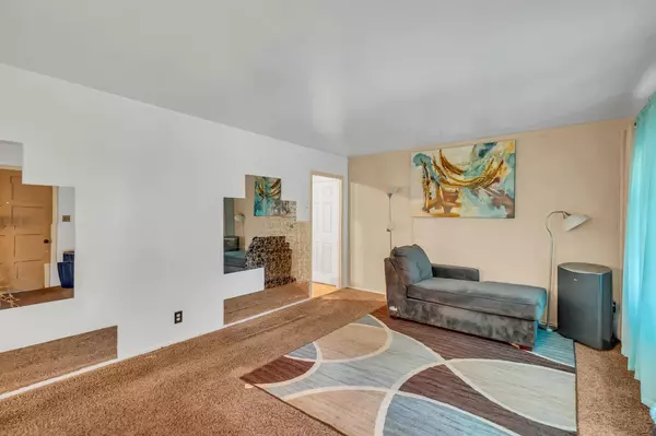 4472 El Cerrito WAY, Sacramento, CA 95820