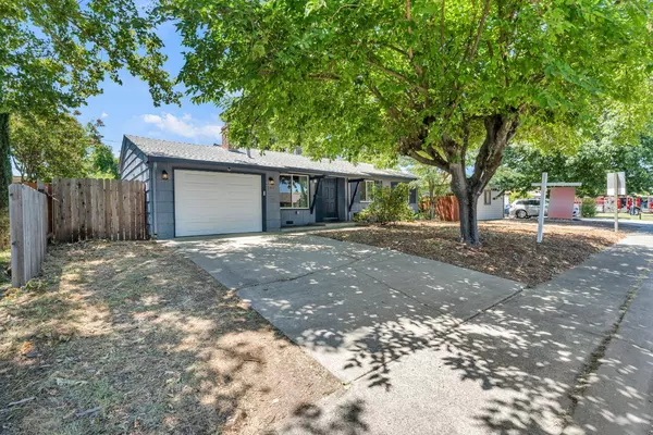 7917 East Parkway, Sacramento, CA 95823