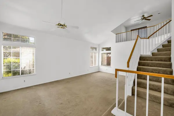 2341 Oak Hill ST, Stockton, CA 95206