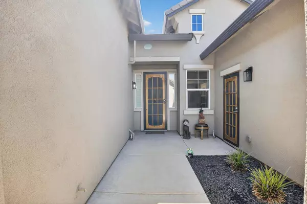 1058 Di Maggio WAY, Galt, CA 95632