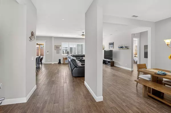 1058 Di Maggio WAY, Galt, CA 95632