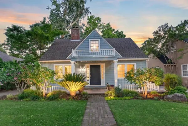 2702 Donner WAY, Sacramento, CA 95818