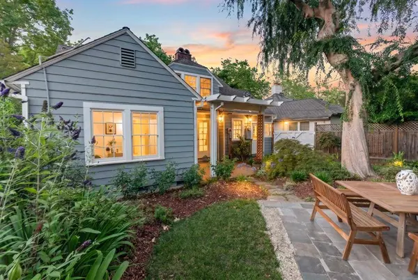 2702 Donner WAY, Sacramento, CA 95818