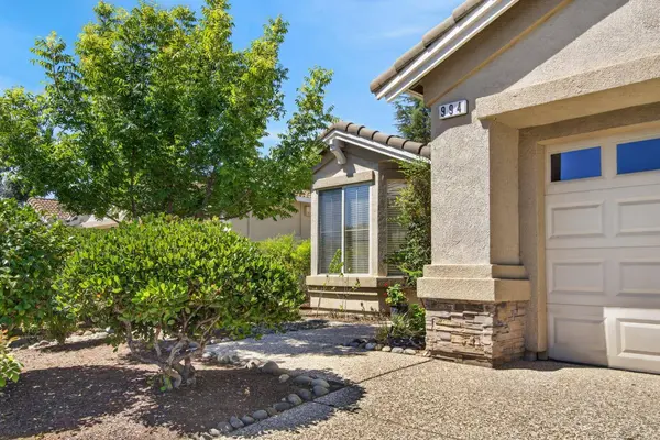 994 Gold Nugget CIR, Lincoln, CA 95648