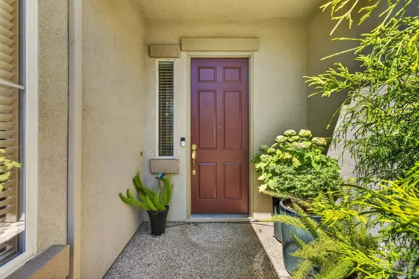 994 Gold Nugget CIR, Lincoln, CA 95648