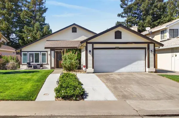 9144 Old Creek DR