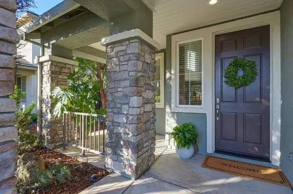 910 Lighthouse DR, West Sacramento, CA 95605