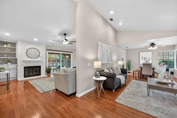 11572 Poker Flat DR, Gold River, CA 95670