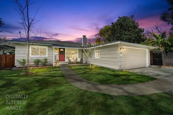 1917 Flowers ST, Sacramento, CA 95825