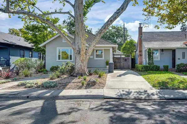 2225 36th ST, Sacramento, CA 95817